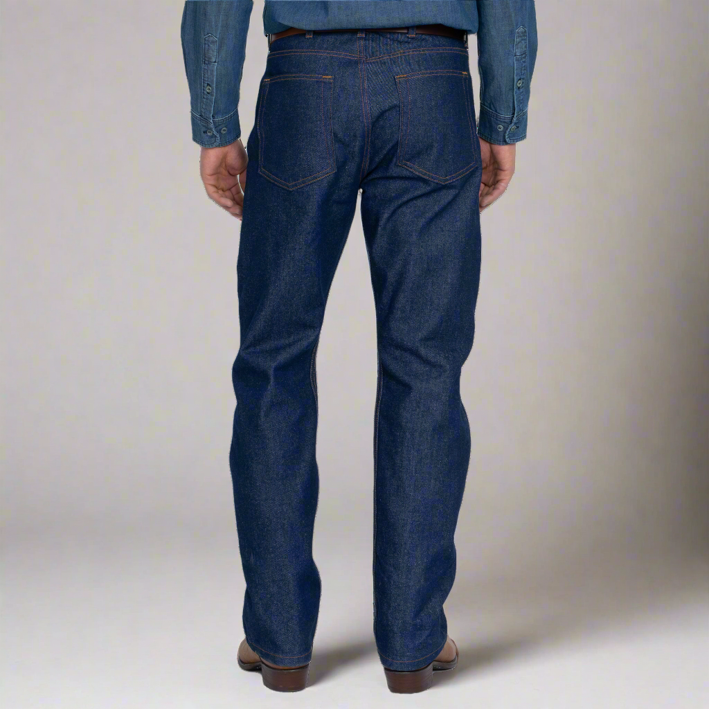 Detail of the Horween leather patch stitched at the back waistband.
