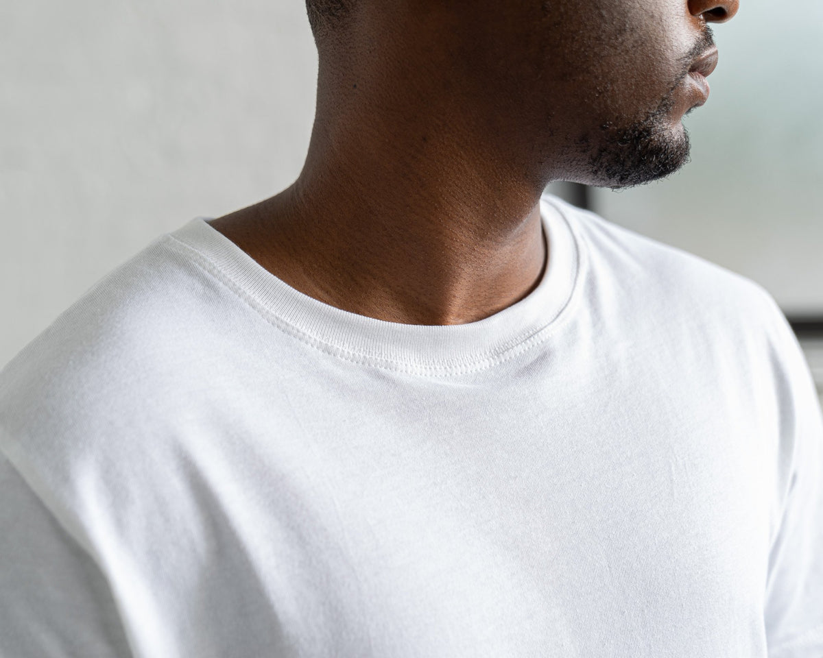 classic Color:White combed cotton men's t-shirts