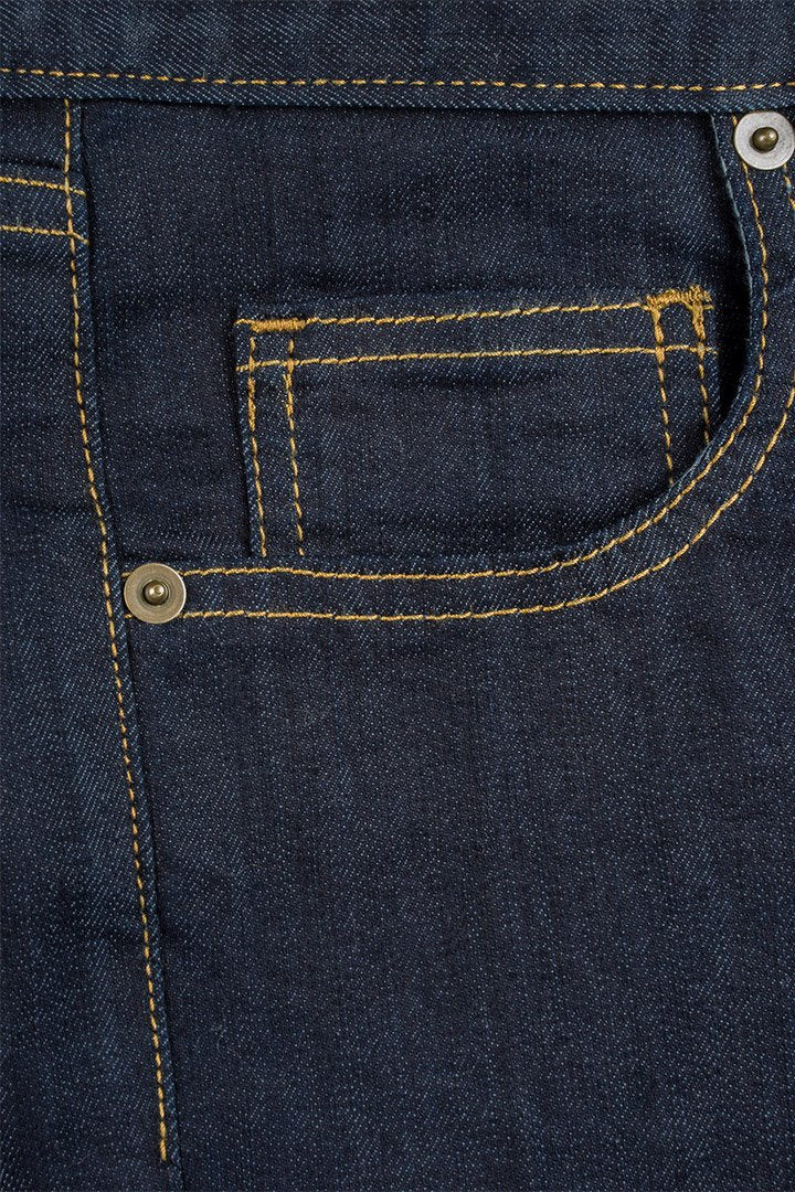More images: Shows Handy 5th Pocket