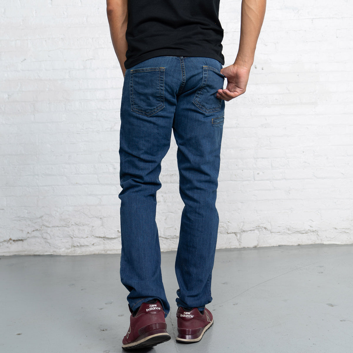 Close-up of the sixth side welt pocket on the front of the jeans